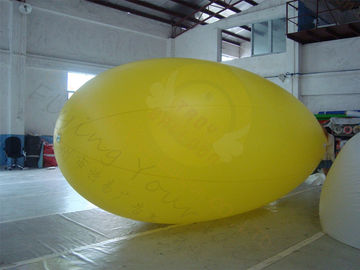膨脹可能な黄色いツェッペリン型飛行船のヘリウムの気球は屋外スポーツのために防水します
