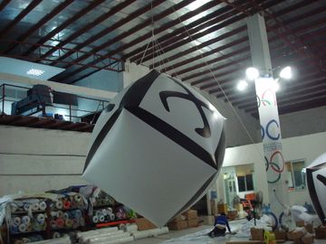 大きい立方体の膨脹可能な広告の気球の党装飾のための完全なデジタル印刷